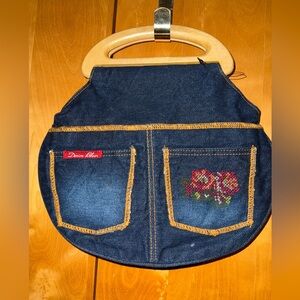 Vintage round jean purse with wooden handles
